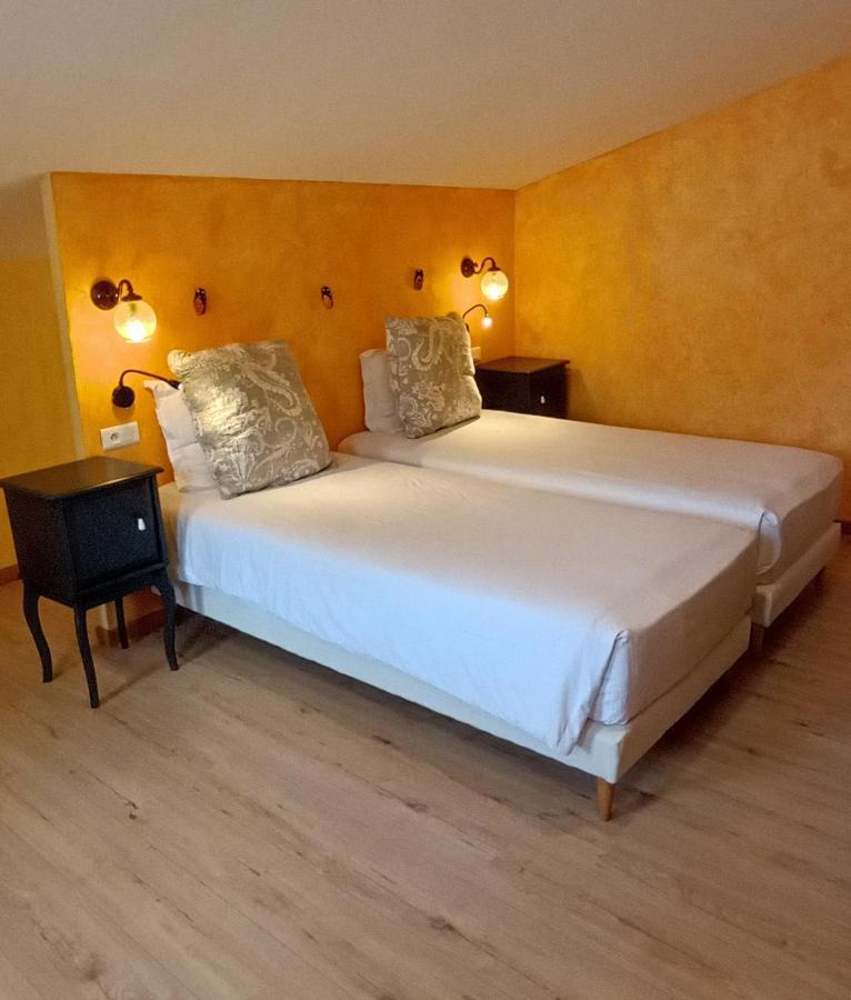 Les Arcades Le Lion D'or Hotel Buis-les-Baronnies
