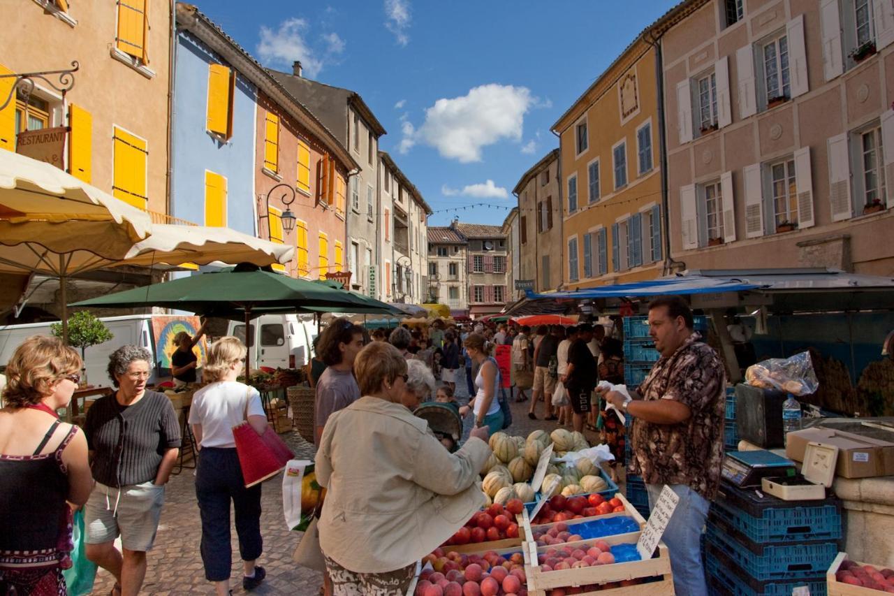 Les Arcades Le Lion D'or Buis-les-Baronnies